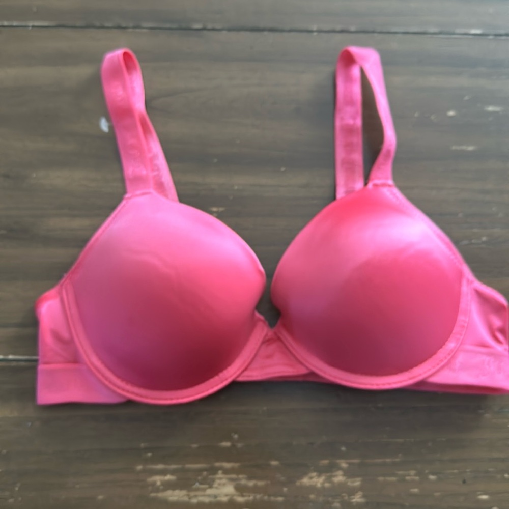 NWOT Juicy Couture bra 34C*